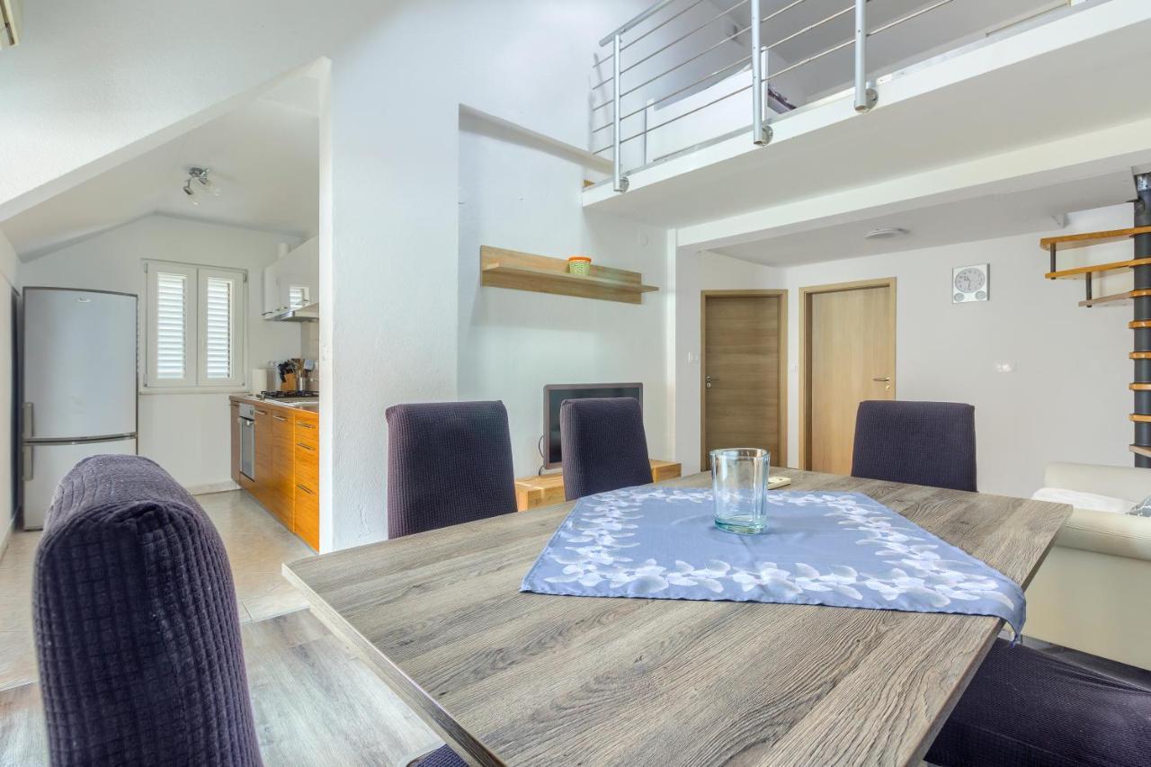 Apartmani Rialto Kakma エクステリア 写真