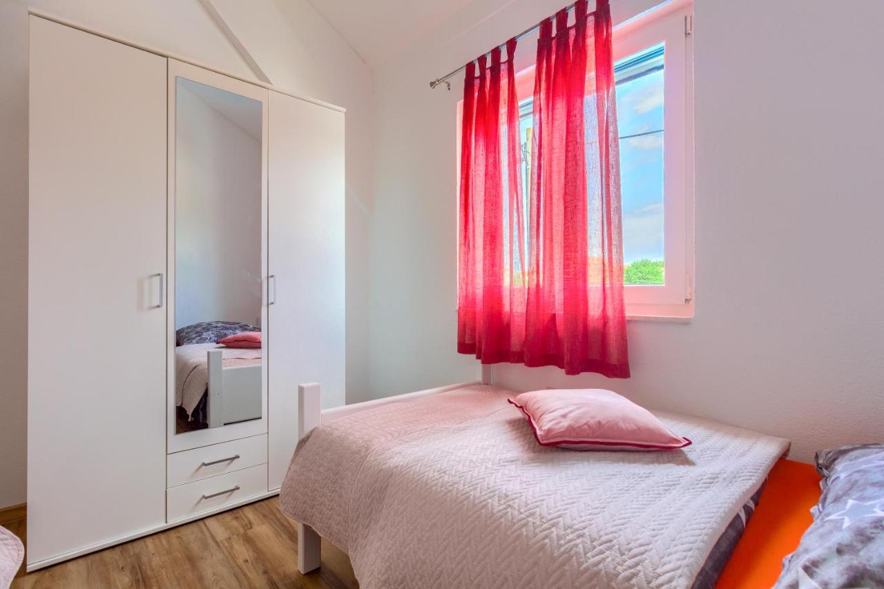 Apartmani Rialto Kakma エクステリア 写真