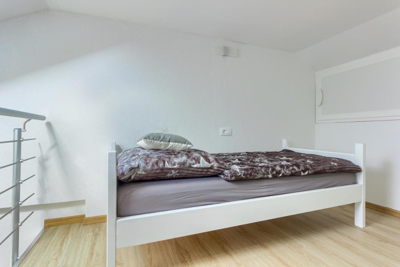 Apartmani Rialto Kakma エクステリア 写真