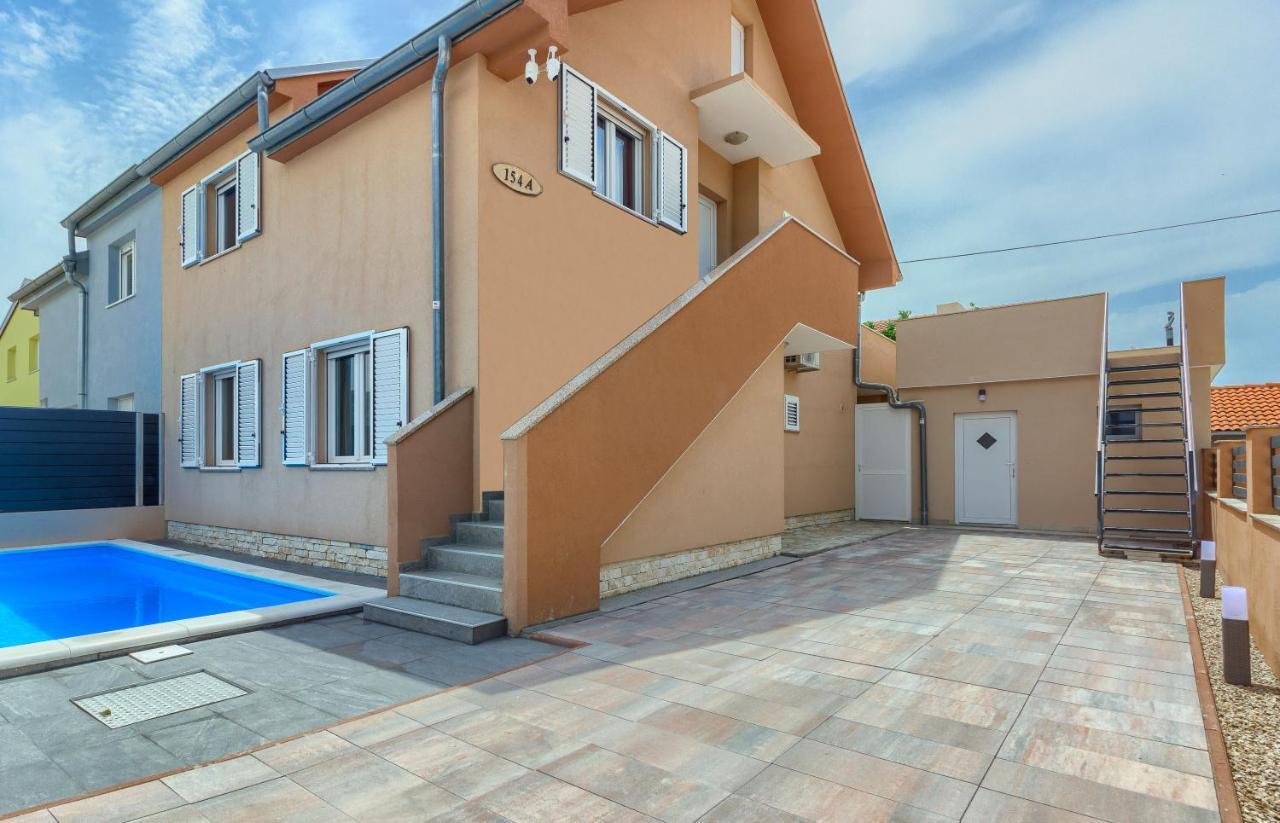 Apartmani Rialto Kakma エクステリア 写真